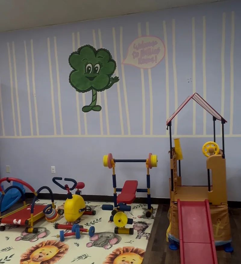 Ride-on toys in the Fresh Play Cafe play area